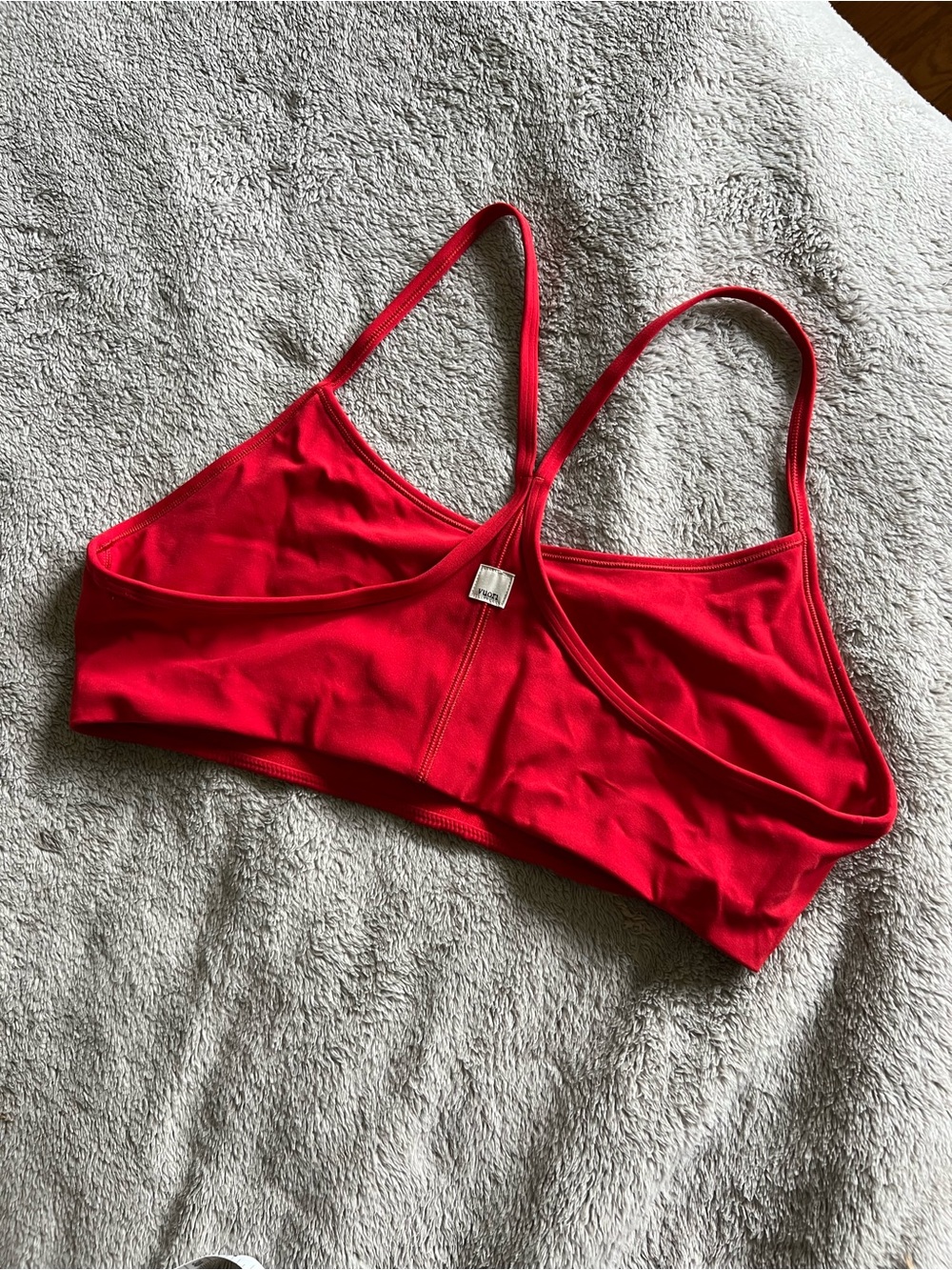 Vuori Women’s All The Feels Red Sports Bra XL